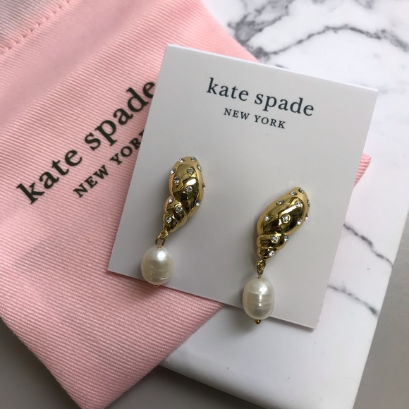 ♠️NWT Kate Spade Under the sea shell dangle - Picture 3 of 5
